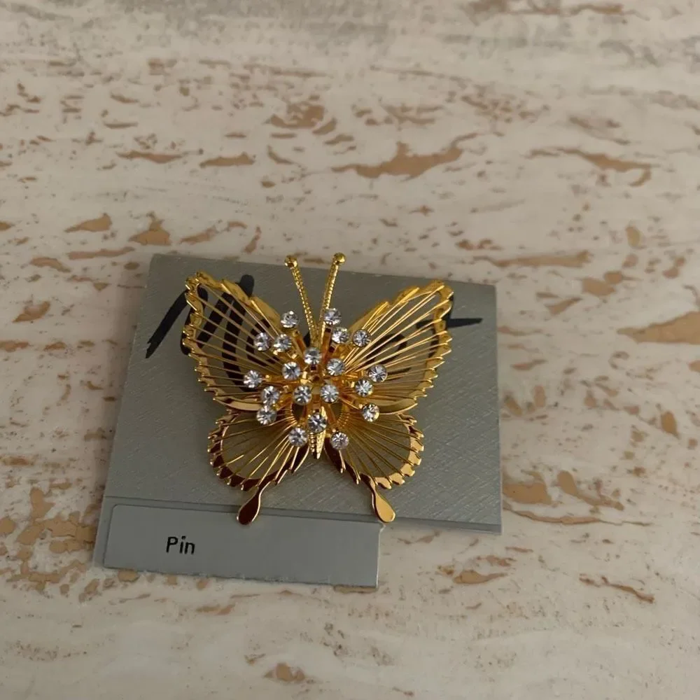 Vintage monet Butterfly pin